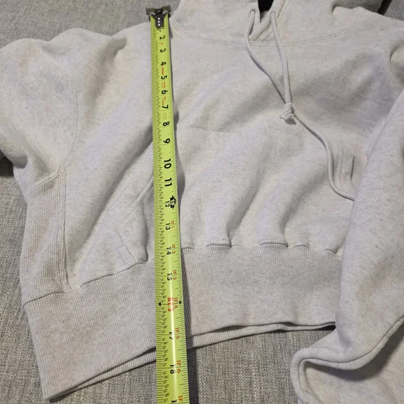 Women's Casual Cream Hoodie Sweater – J.o&c0 – Small - Picture 5 of 5